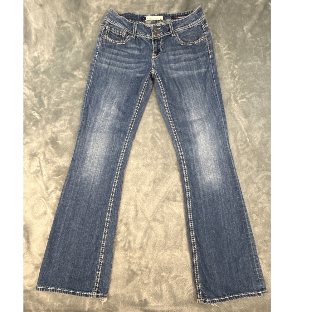 Vigoss Collection Medium Wash Bootcut Jeans Sz 7 Low Rise Embellished Y2K Denim